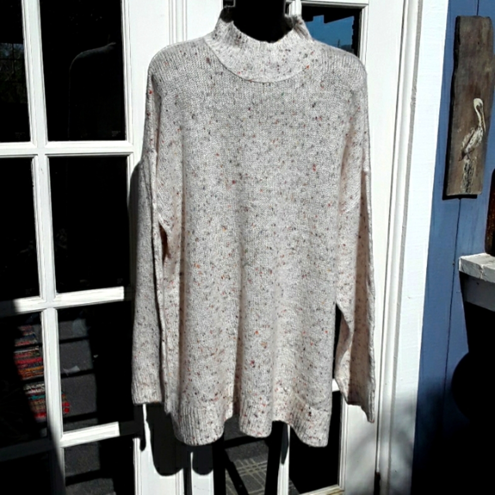 Cupio long sleeve sweater size large